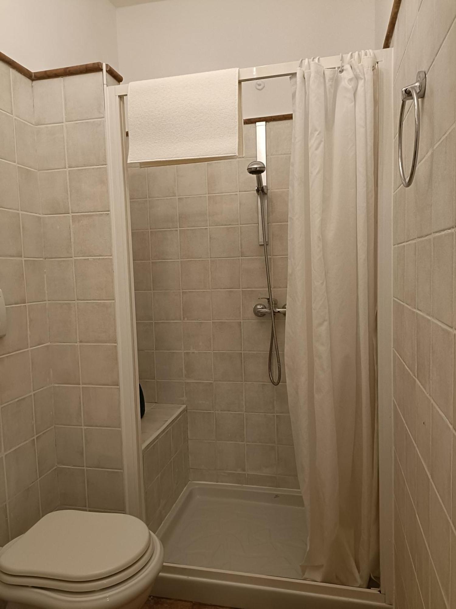 Garden Apartment 레사 외부 사진